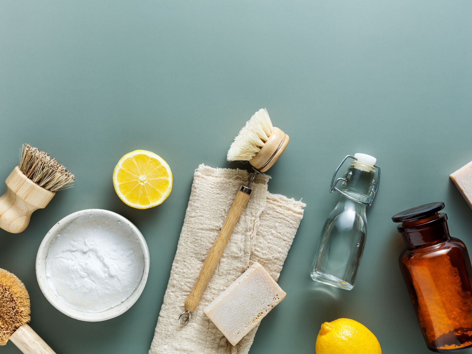 5 tapaa tehdä siivouksesta ekologisempaa ja pienentää hiilijalanjälkeäsi