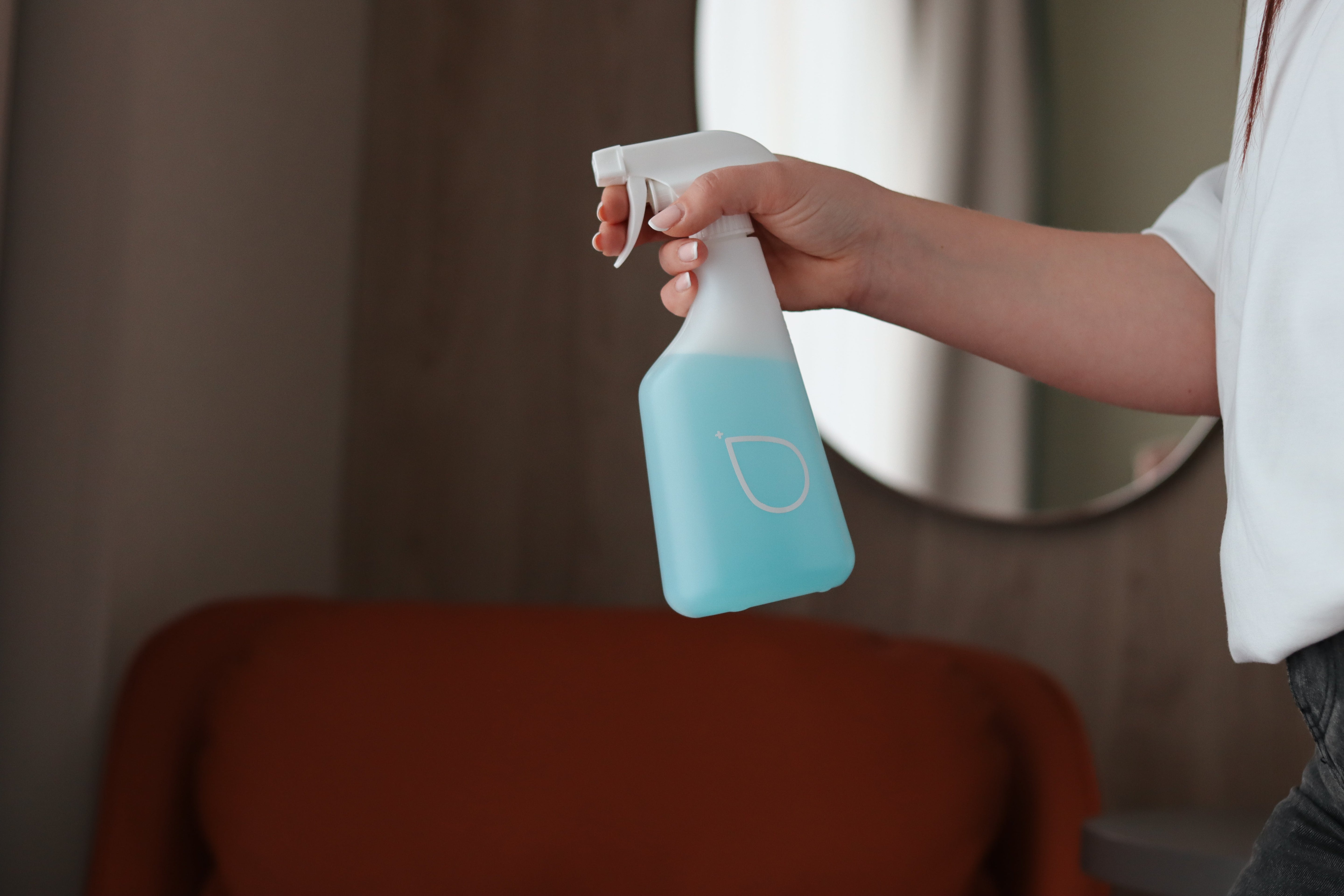 Dilute Pro® ammattikäyttöön suunnatut puhdistusaineet – refill-ratkaisut ravintoloille, kahviloille, siivousyrityksille ja muille yrityksille