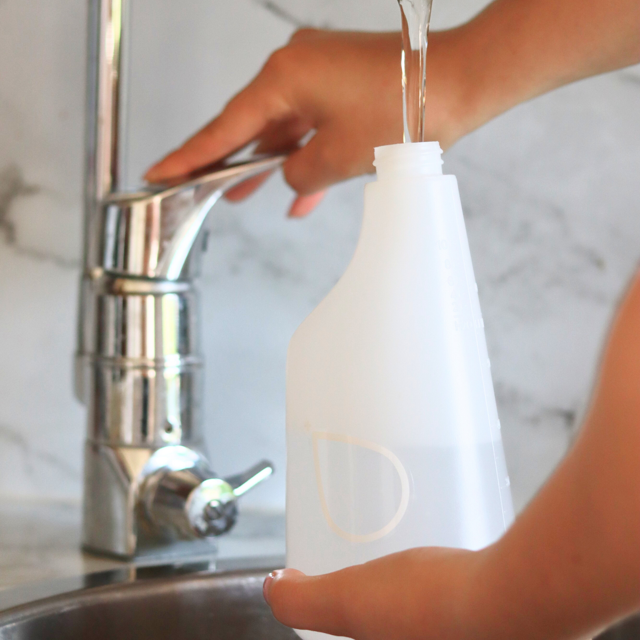 dilute uudelleentäytettävä puhdistusaine monipuolisiin siivoustarpeisiin.