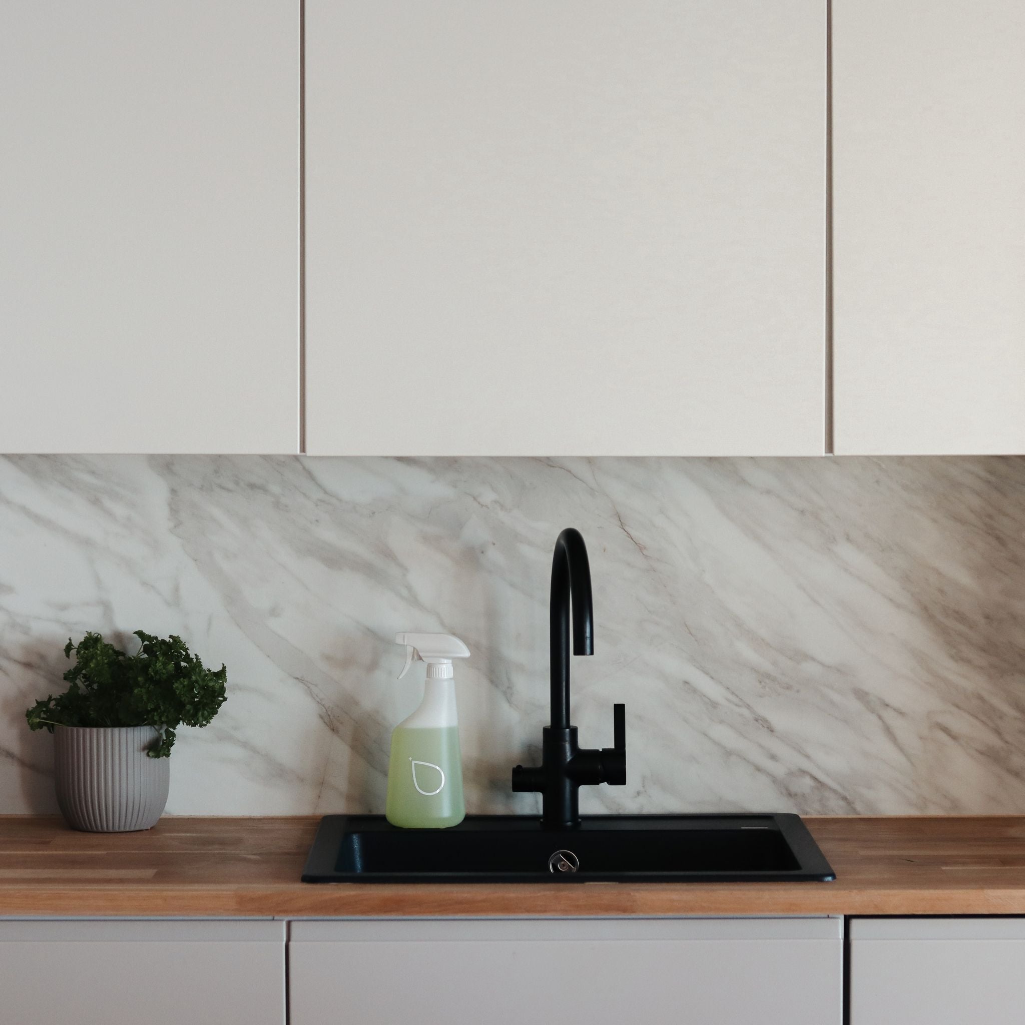 Keittiö puhdistusaine aloituspaketti