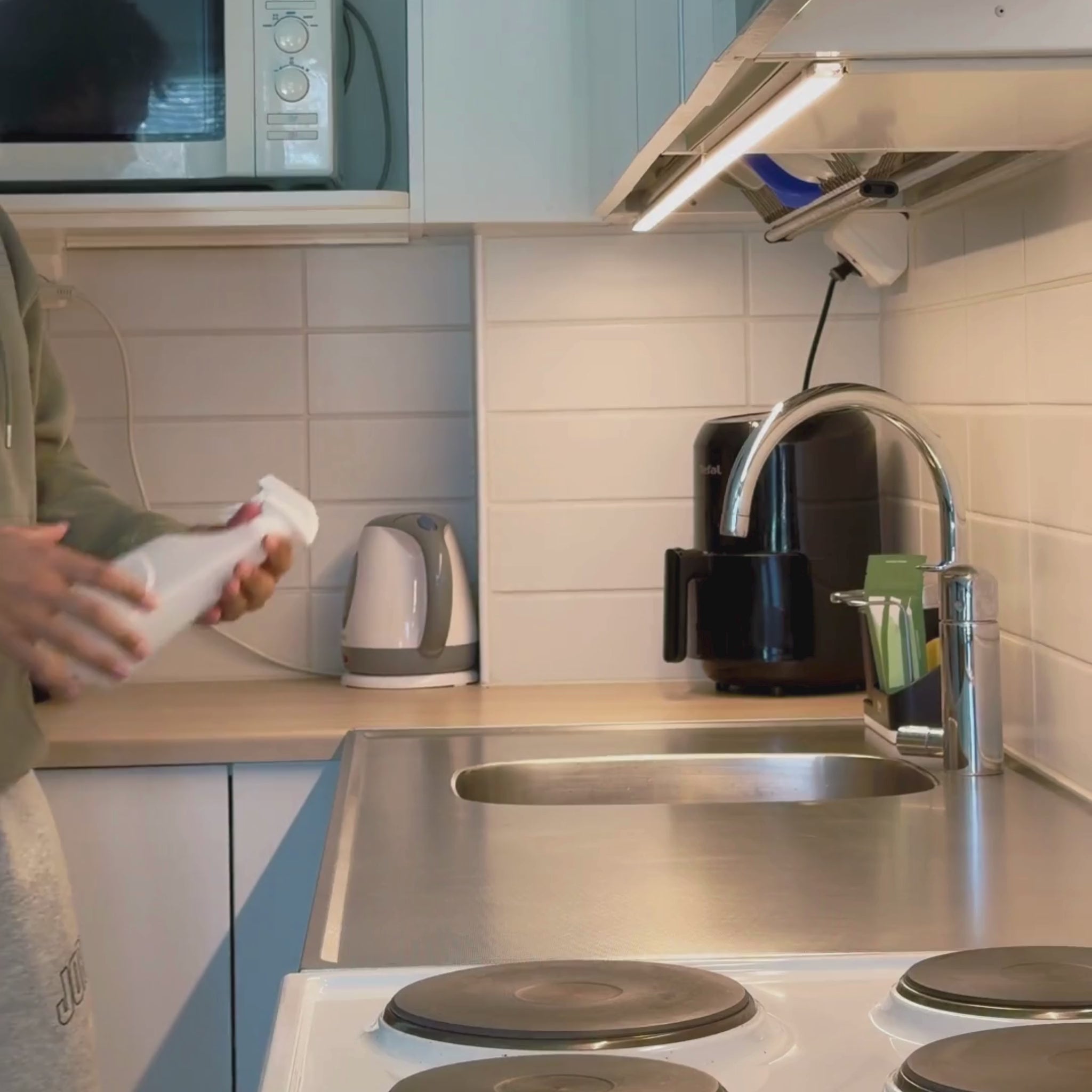 Avaa video: Keittiöpuhdistusaine aloituspakkaus