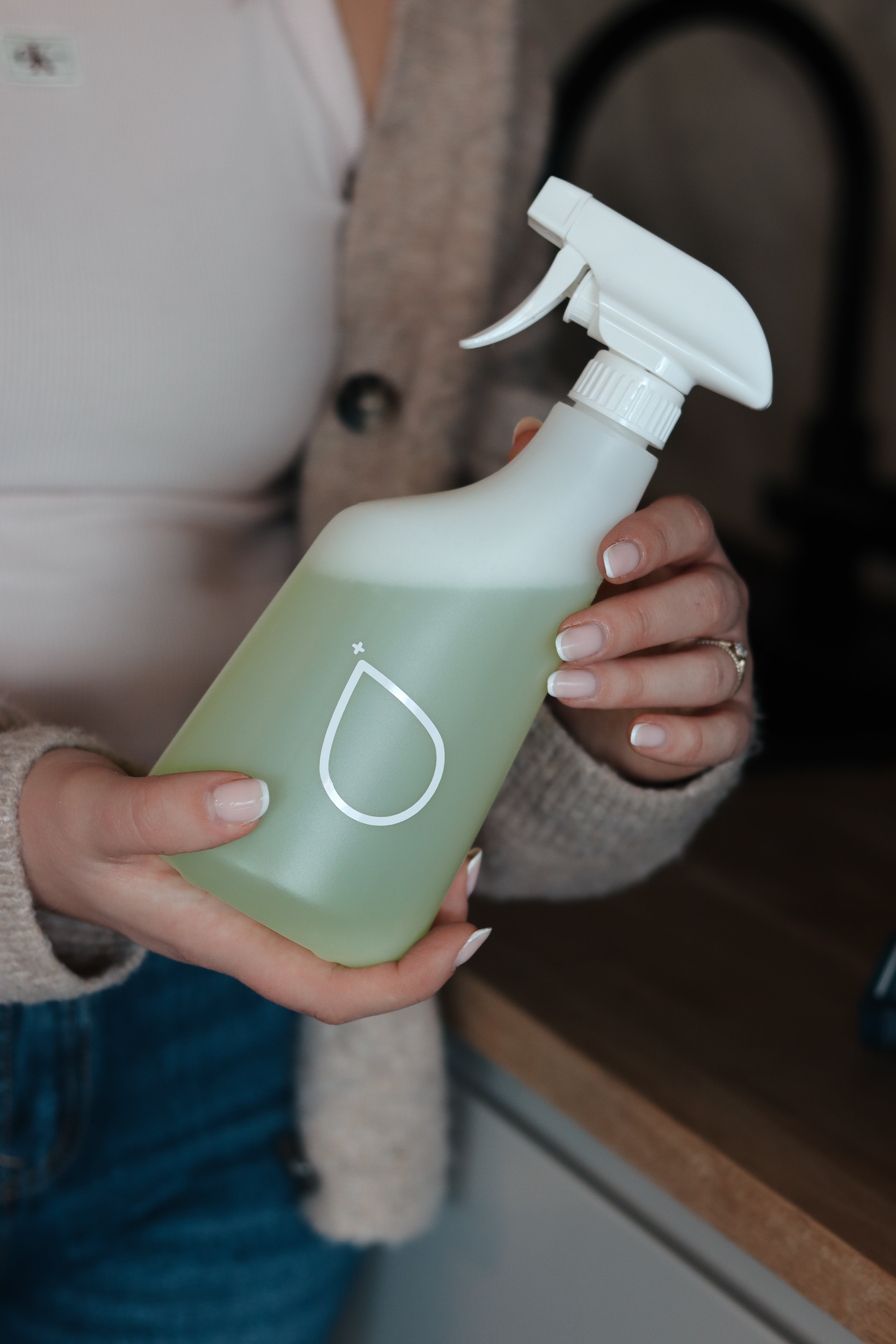 Load video: Kitchen Cleaner